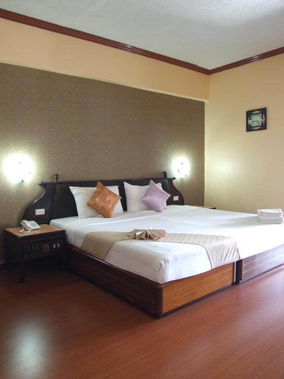 Ratchada City Hotel Bangkok Exterior photo